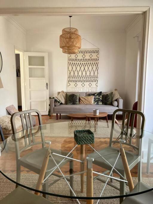 Apartamento Bem Localizado Para Familias & Amigos Apartment Lisbon Luaran gambar